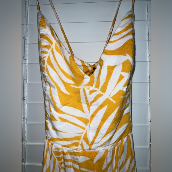 Dress - Picture 2 of 5